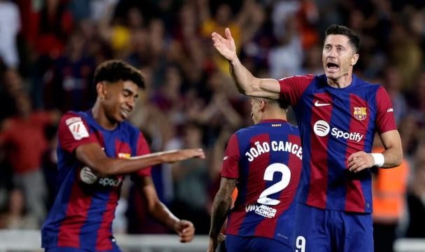 游戏规则模拟器-无视亚马尔伸手示好 莱万遭西媒批评：不可接受！